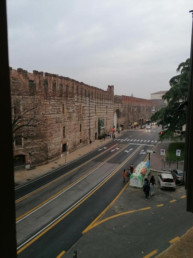 Accomodation Verona - City Centre Εξωτερικό φωτογραφία