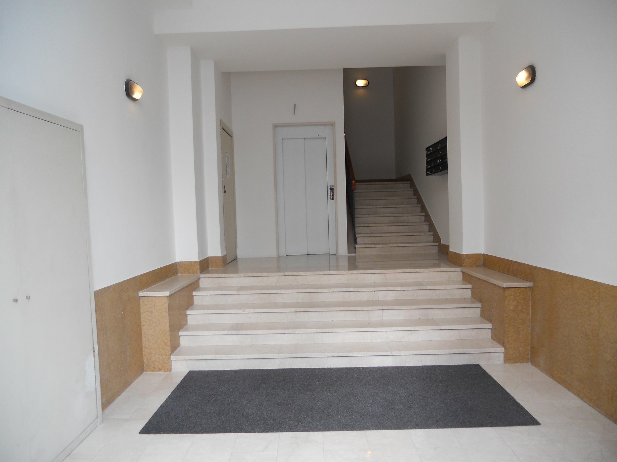 Accomodation Verona - City Centre Εξωτερικό φωτογραφία